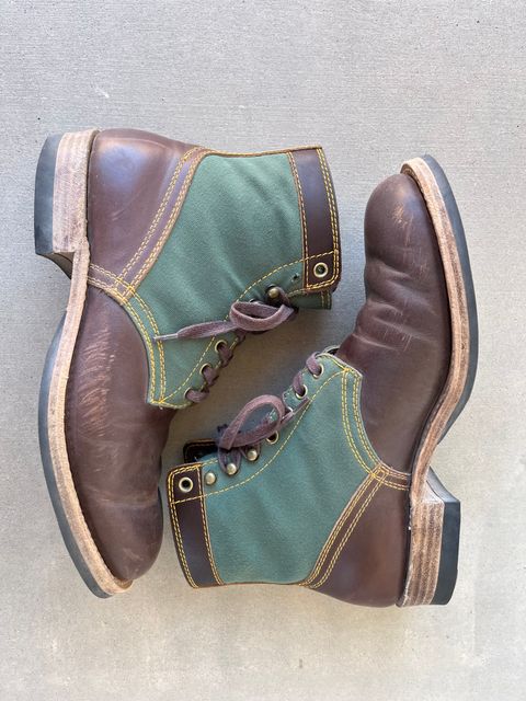Photo by udi on February 5, 2025 of the Akito Trooper Boots in Veg-tanned, Vintage Brown Hand Finished/12oz Army Green Duck Canvas.