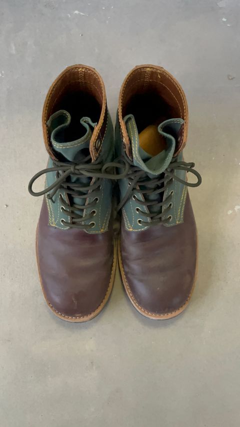 Photo by udi on March 6, 2025 of the Akito Trooper Boots in Veg-tanned, Vintage Brown Hand Finished/12oz Army Green Duck Canvas.