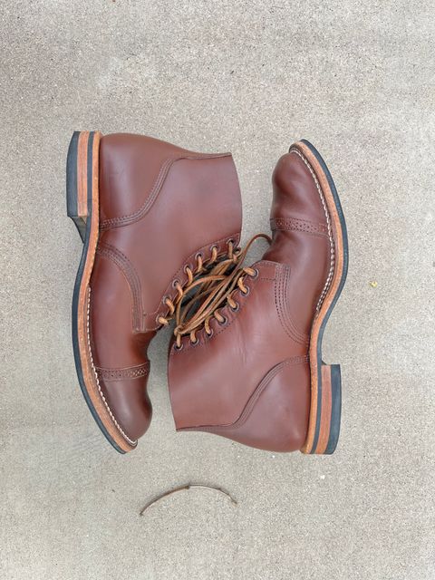 Photo by udi on January 4, 2023 of the Viberg Boondocker BCT in Horween Pigment Brown Workshoe Butt.