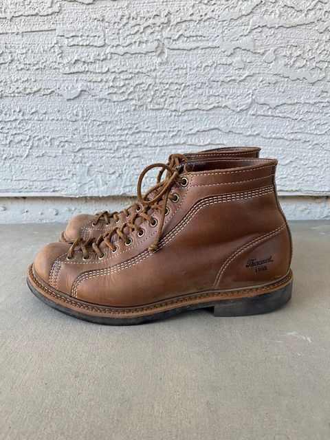 Photo by udi on December 4, 2024 of the Thorogood 1892 Portage in Horween Natural Chromexcel.