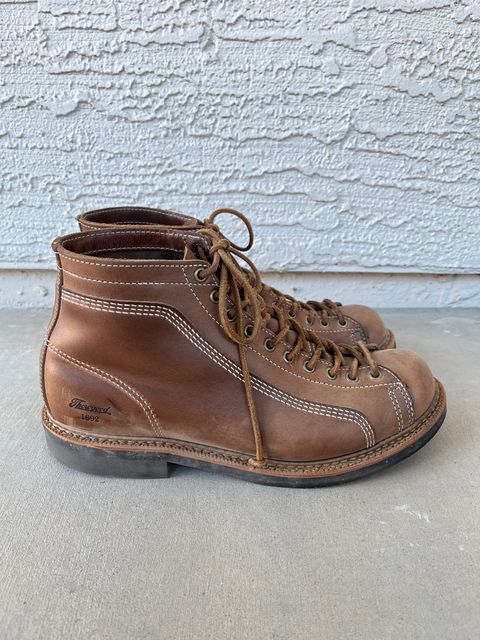 Photo by udi on December 4, 2024 of the Thorogood 1892 Portage in Horween Natural Chromexcel.