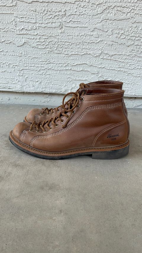 Photo by udi on January 5, 2025 of the Thorogood 1892 Portage in Horween Natural Chromexcel.