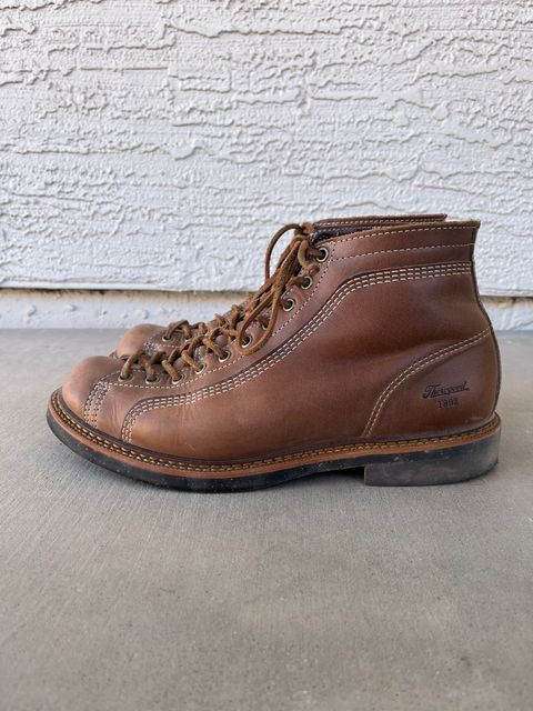 Photo by udi on February 5, 2025 of the Thorogood 1892 Portage in Horween Natural Chromexcel.