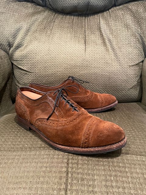 Photo by QuietRyter on February 6, 2024 of the Allen Edmonds Strand in Snuff Brown Suede.
