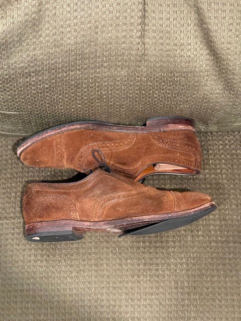 Photo by QuietRyter on April 6, 2024 of the Allen Edmonds Strand in Snuff Brown Suede.