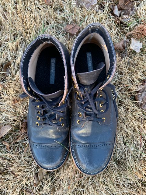 Photo by baltbootguy on January 1, 2023 of the Iron Boots Unlisted Model in Maryam Black Hand-Dyed Horsehide.