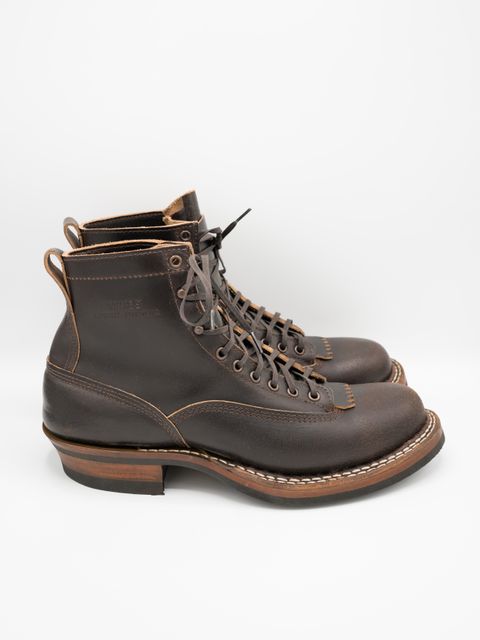 Photo by J_L on November 5, 2023 of the White's 350 Cutter in Horween Brown Waxed Flesh.