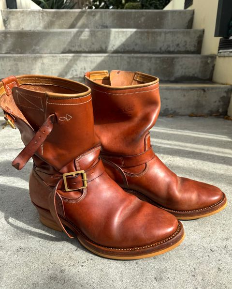 Photo by PatinaTechnodrome on February 5, 2026 of the Role Club Engineer Boots in Natural Italian Horsehide.