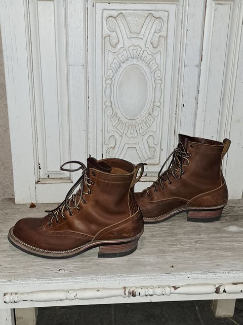 Photo by jdog21 on December 6, 2022 of the Nicks Lace To Toe in Horween Orange Predator.