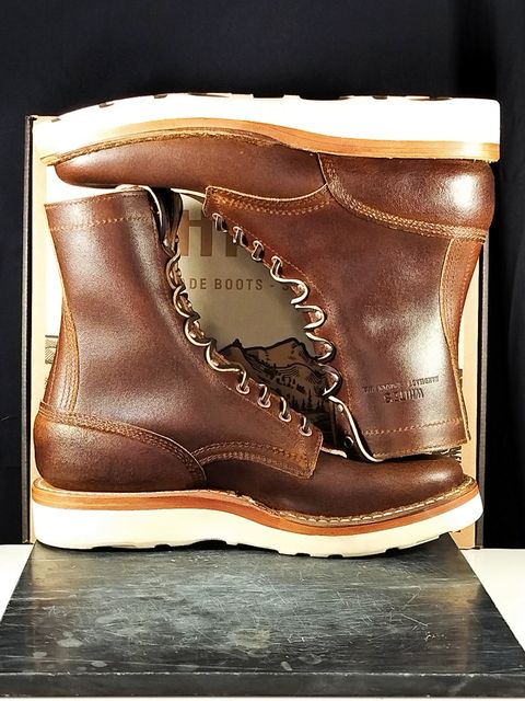 Photo by a1moyer on November 14, 2025 of the White's Smokejumper in Horween Cinnamon Waxed Flesh.