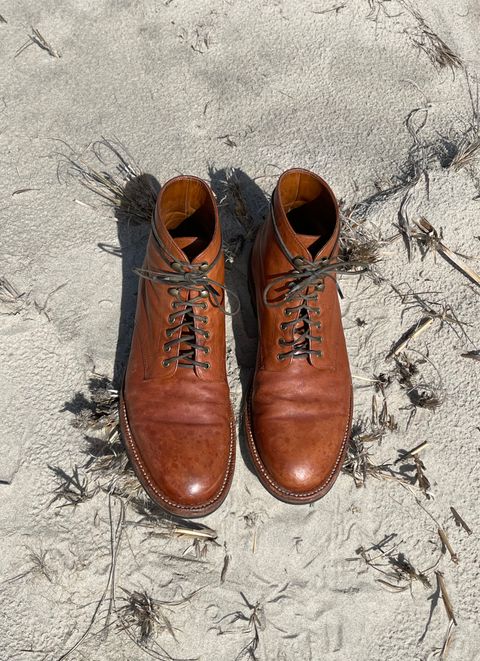 Photo by Btins on March 3, 2024 of the Grant Stone Edward Boot in Incas Rust Kangaroo.