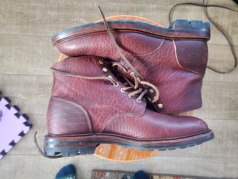 Photo by ma on November 1, 2023 of the Grant Stone Diesel Boot in Seidel Walnut Bison.
