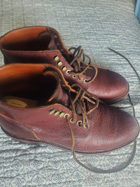 Photo by ma on February 3, 2024 of the Grant Stone Diesel Boot in Seidel Walnut Bison.