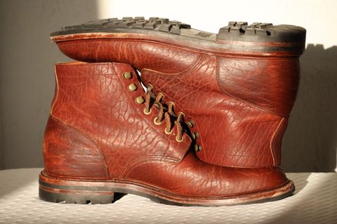 Photo by ma on April 4, 2024 of the Grant Stone Diesel Boot in Seidel Walnut Bison.