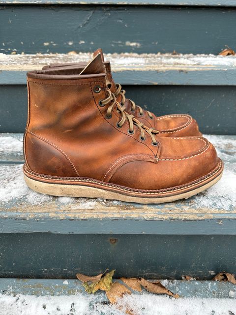 Photo by scratch.awl on January 4, 2024 of the Red Wing 6-Inch Classic Moc in S.B. Foot Copper Rough and Tough.