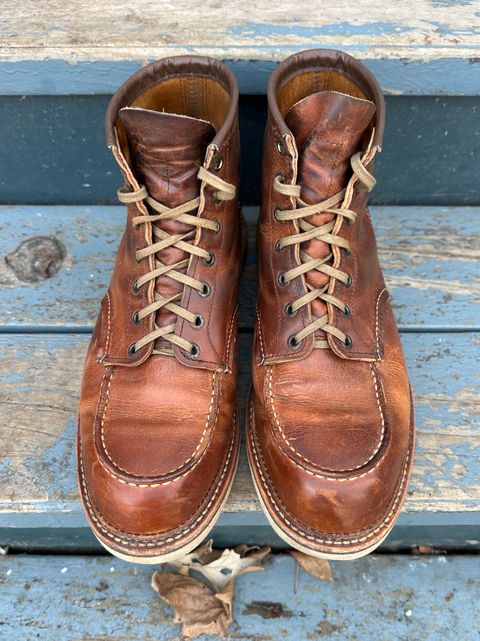 Photo by scratch.awl on February 5, 2024 of the Red Wing 6-Inch Classic Moc in S.B. Foot Copper Rough and Tough.