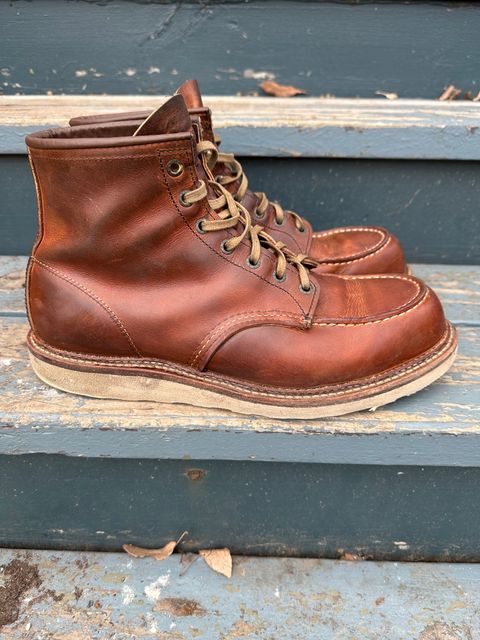 Photo by scratch.awl on March 3, 2024 of the Red Wing 6-Inch Classic Moc in S.B. Foot Copper Rough and Tough.