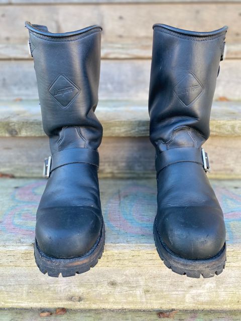 Photo by chefwood on December 6, 2022 of the Dayton Boots Unlisted Model in Unknown Leather.