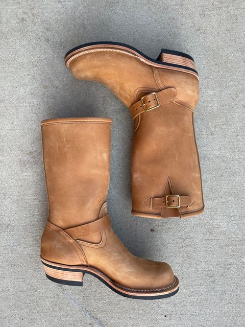 Photo by 32oz_denim on October 1, 2024 of the Nicks StationMaster in Seidel 1964 Tan.