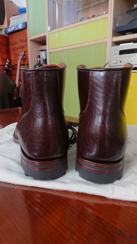 Photo by sowakichi on October 1, 2023 of the Viberg Service Boot in Shinki Dark Brown Oiled Horsebutt.