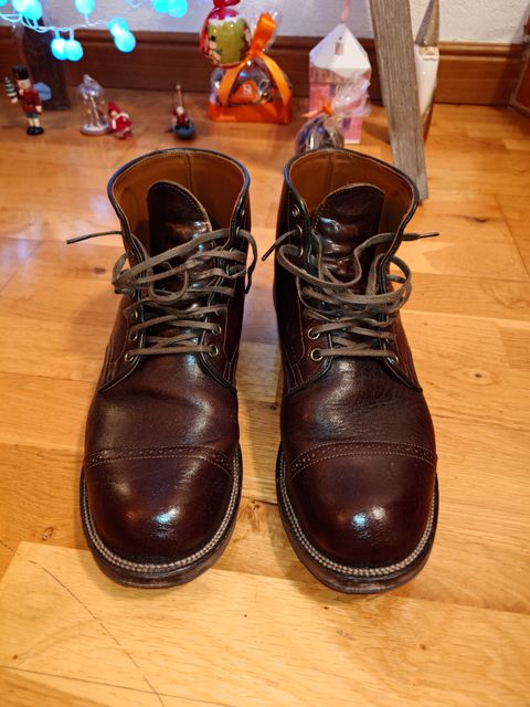 Photo by sowakichi on January 5, 2024 of the Viberg Service Boot in Shinki Dark Brown Oiled Horsebutt.
