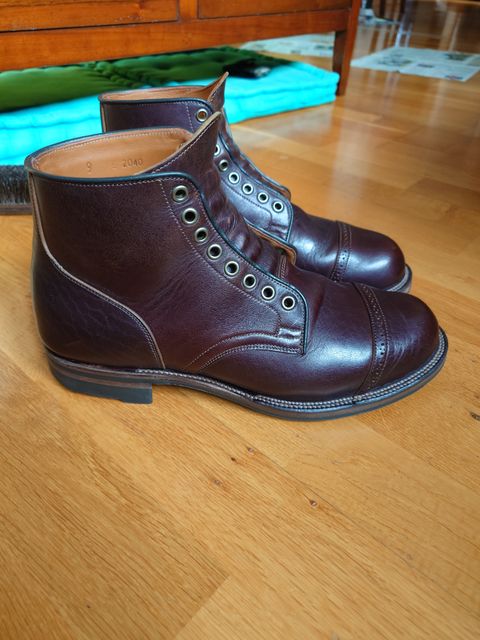 Photo by sowakichi on March 2, 2024 of the Viberg Service Boot in Shinki Dark Brown Oiled Horsebutt.
