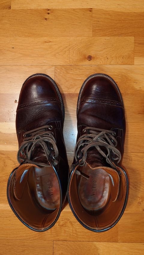 Photo by sowakichi on April 5, 2024 of the Viberg Service Boot in Shinki Dark Brown Oiled Horsebutt.