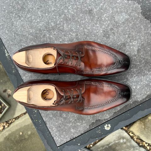 Photo by wishoeguy on December 3, 2023 of the Antonio Meccariello Centurion in Horween Unglazed Natural Shell Cordovan.