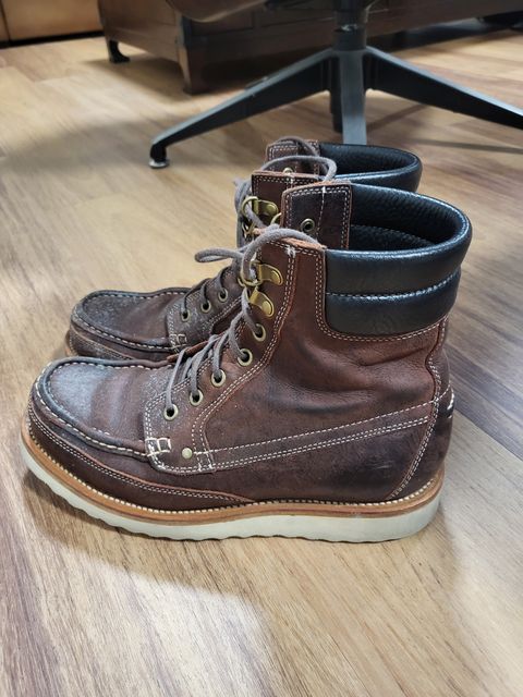 Photo by ajsoo on January 5, 2023 of the Grant Stone Field Boot in C.F. Stead Dark Burgundy Classic Kudu.
