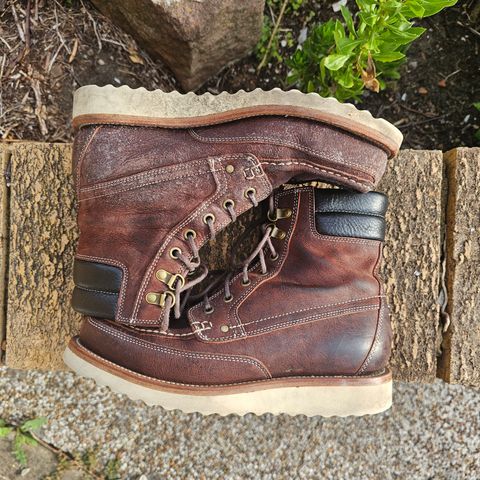Photo by ajsoo on March 2, 2023 of the Grant Stone Field Boot in C.F. Stead Dark Burgundy Classic Kudu.