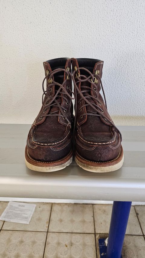Photo by ajsoo on April 4, 2023 of the Grant Stone Field Boot in C.F. Stead Dark Burgundy Classic Kudu.