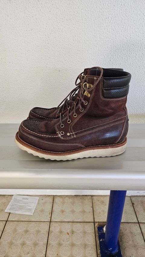 Photo by ajsoo on April 4, 2023 of the Grant Stone Field Boot in C.F. Stead Dark Burgundy Classic Kudu.