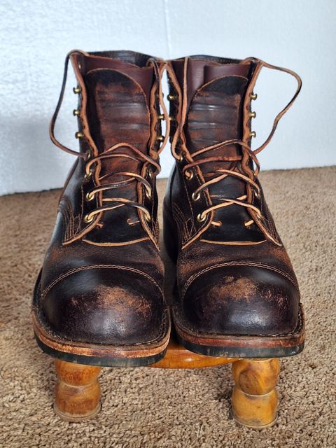 Photo by PatinaTherapist on March 4, 2024 of the Nicks Prospector in Horween Brown Waxed Flesh.