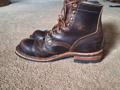 Photo by PatinaTherapist on April 3, 2024 of the Nicks Prospector in Horween Brown Waxed Flesh.