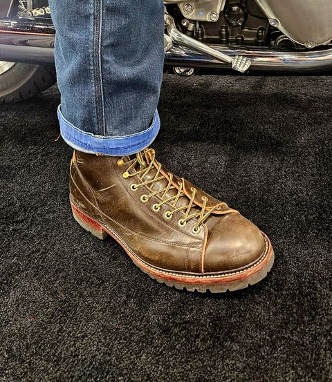 Photo by hosekileather on February 1, 2025 of the Jakkrabbits Monkey Boot in Maryam Olive Horsebutt.