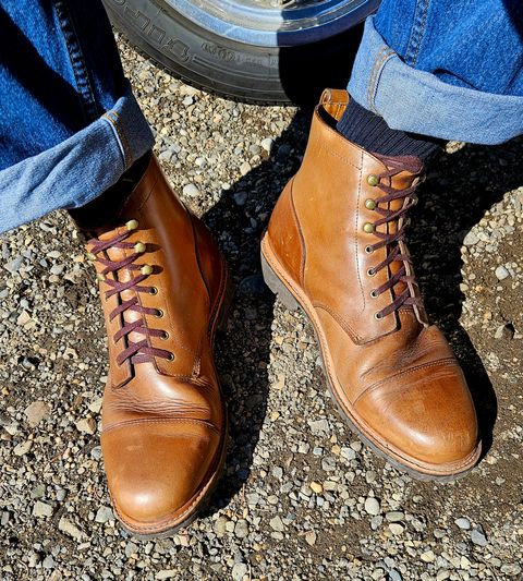 Photo by hosekileather on April 2, 2024 of the J.Crew Kenton Pacer Boots in Horween Natural Chromexcel.
