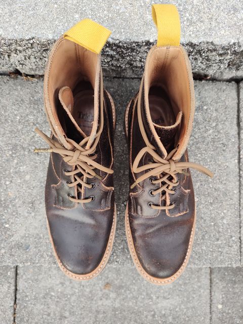 Photo by farroyo81 on January 4, 2024 of the Tricker's Burford Plain Derby Boot in Horween Java Waxed Flesh.