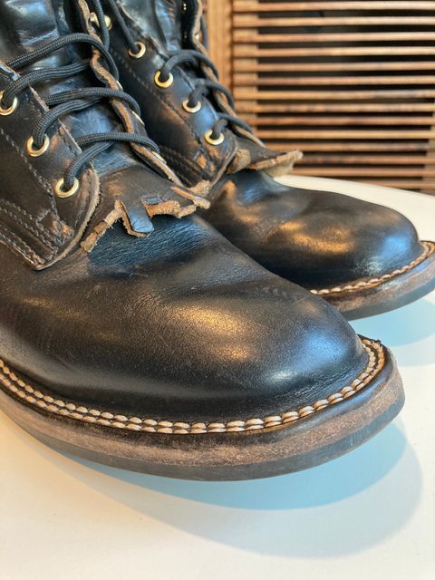 Photo by bankrobber on April 1, 2023 of the Nicks Packer in Horween Black Chromexcel.