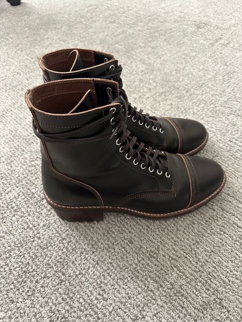 Photo by carey_francis on November 6, 2023 of the Thursday Logger in Horween Dark Brown Waxed Flesh.