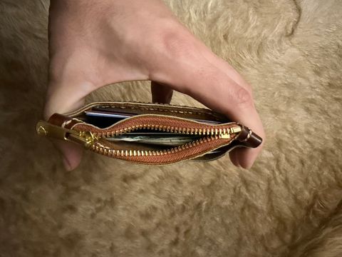 Photo by solidsalami117 on November 4, 2025 of the Self-Made Zip Wallet in “Bracklen” Ilcea Museum Calf.