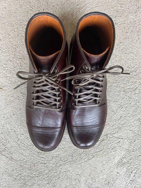 Photo by wvbootsndenim on October 2, 2022 of the Viberg Service Boot in Shinki Dark Brown Oiled Horsebutt.