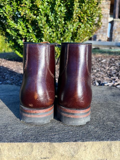 Photo by wvbootsndenim on December 6, 2022 of the Viberg Service Boot in Shinki Dark Brown Oiled Horsebutt.