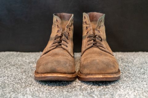 Photo by cconway816 on February 5, 2024 of the Oak Street Bootmakers Field Boot in Horween Natural Chromexcel Roughout.