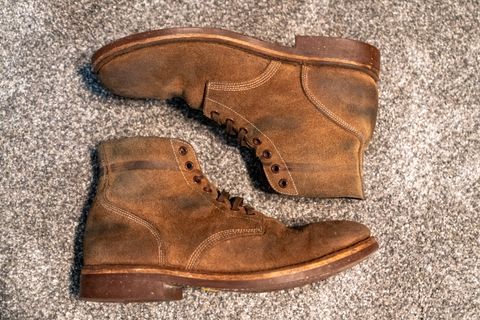 Photo by cconway816 on March 6, 2024 of the Oak Street Bootmakers Field Boot in Horween Natural Chromexcel Roughout.