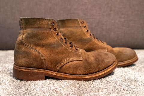 Photo by cconway816 on March 6, 2024 of the Oak Street Bootmakers Field Boot in Horween Natural Chromexcel Roughout.