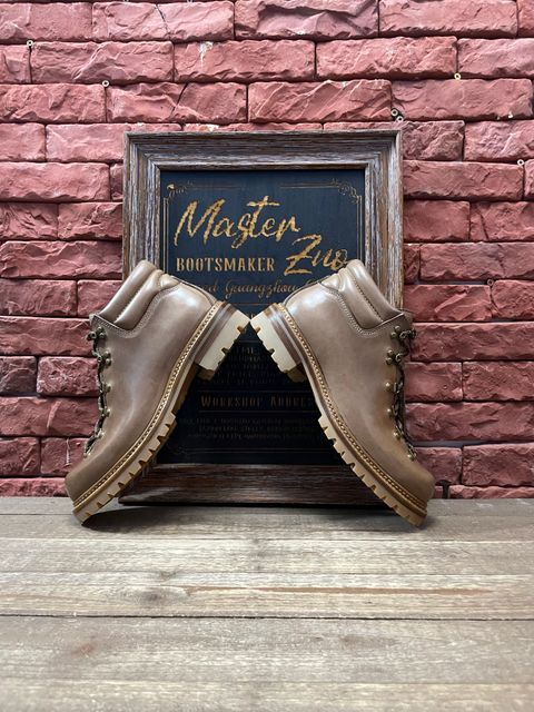Photo by User1 on June 13, 2025 of the Master Zuo Custom Model in Horween Natural Chromexcel.