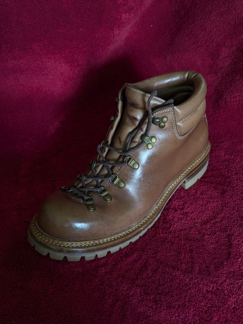 Photo by User1 on December 12, 2025 of the Master Zuo Custom Model in Horween Natural Chromexcel.