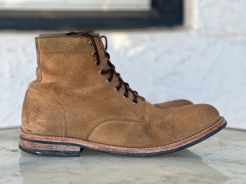 Photo by dandandan on March 2, 2025 of the Oak Street Bootmakers Trench Boot in Horween Natural Chromexcel Roughout.