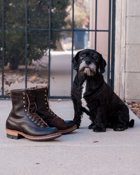 Photo by stitchedsoles on February 3, 2025 of the White's Custom Model in Horween Dark Brown Waxed Flesh.