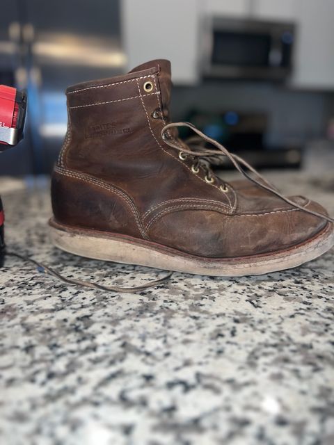 Photo by joji_k on January 5, 2023 of the White's Perry in Unknown Leather.